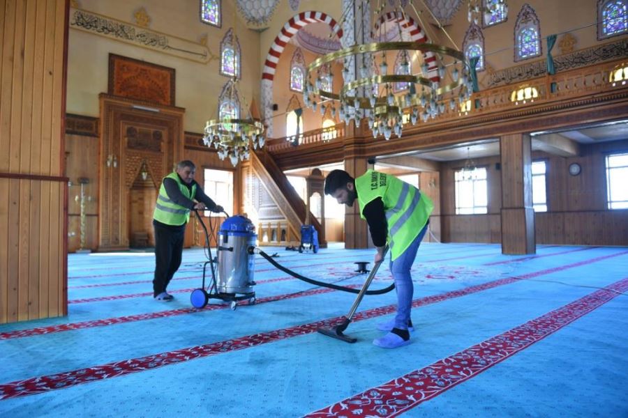  Yakutiye’de Ramazan temizliği başladı