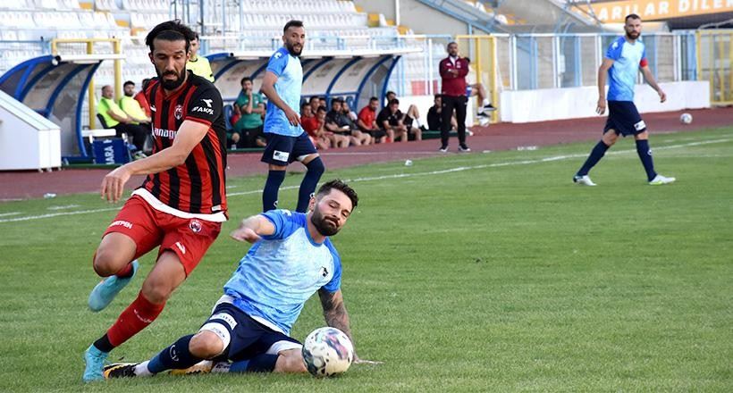 24Erzincanspor hazırlık maçında Erzurumspor FK ile 2-2 berabere kaldı