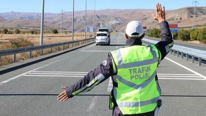 Erzurum’da sürücülere 2 Milyon 960 bin TL ceza