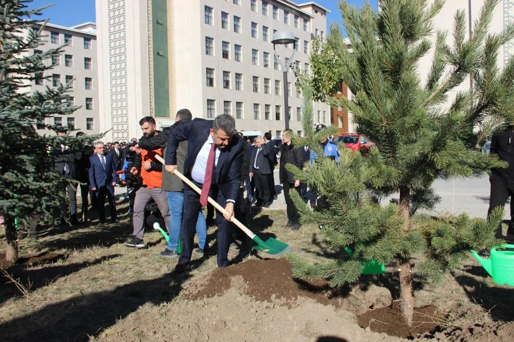 Erzurum polisinden çevre duyarlılığı