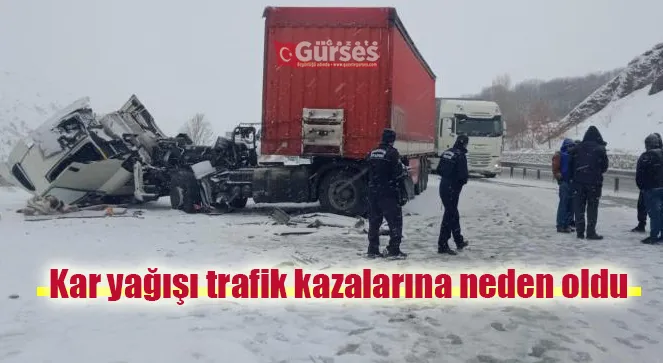 Kar yağışı trafik kazalarına neden oldu