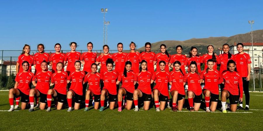 U19 ve U17 Kız Milli Takımları Erzurum’da hazırlanıyor