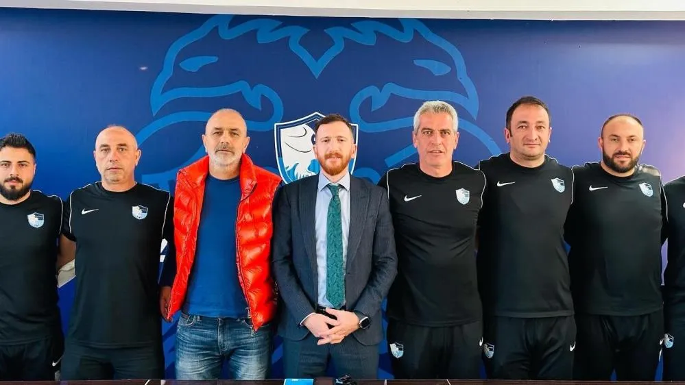 Erzurumspor’da Başkan Dal altyapı hocalarıyla buluştu