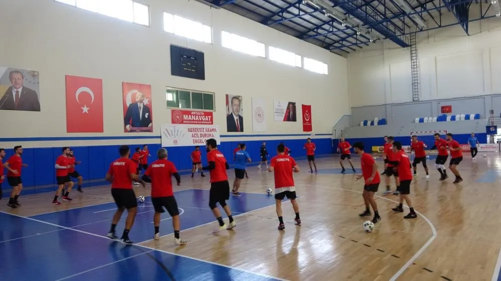 İşitme Engelliler Futsal A Milli Erkek Takımı, Kış Oyunlarına Antalya