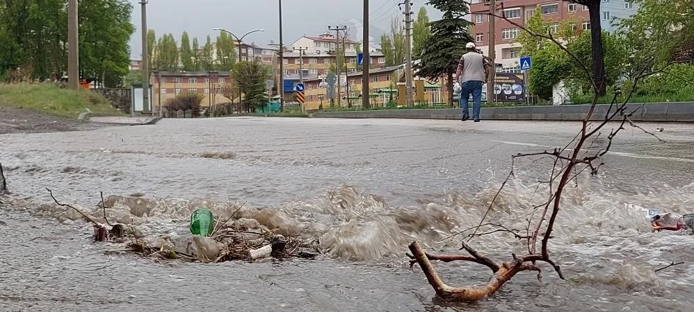 Meteorolojiden kuvvetli yağış uyarısı