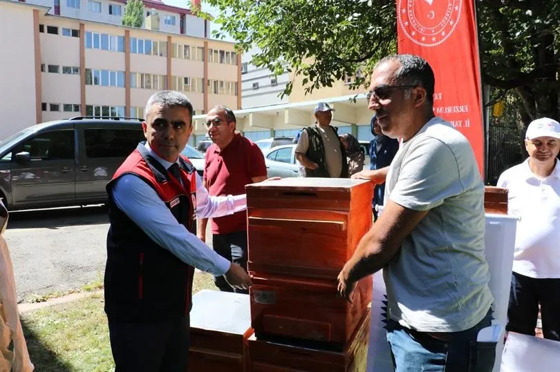 Erzurum yaylaları organik balına kavuşuyor