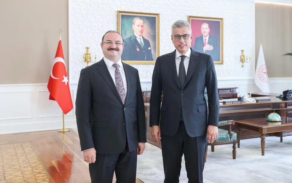 Sağlık alanında güçlü iş birliği: Rektör Hacımüftüoğlu, Sağlık Bakanı Memişoğlu ile görüştü