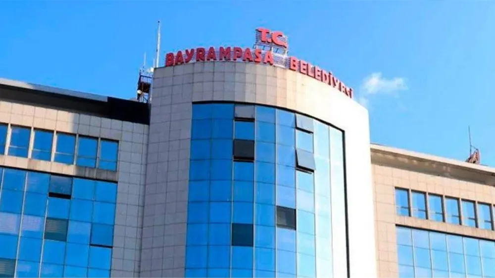 Bayrampaşa Belediye Başkanvekili seçimini kura çekimi sonucu CHP adayı İbrahim Kahraman kazandı.