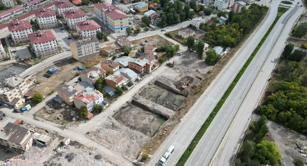 Büyükşehir Ilıca’da da kentsel dönüşüme hız verdi