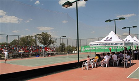 KARDELEN CUP ULUSLARARASI TENIS TURNUVASI’NDA ZAFER IGOSHIN’IN