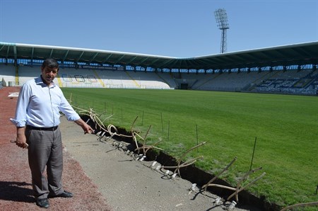 KAZIM KARABEKIR STADI KISIN DA YESIL OLACAK