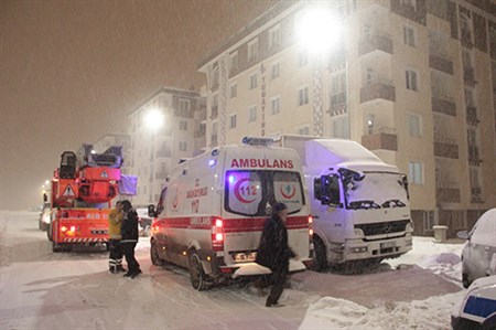 OCAKTA UNUTULAN SÜT, POLIS, ITFAIYE VE SAGLIK EKIPLERINI SEFERBER ETTI