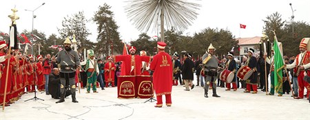 BÜYÜKSEHIR’IN MEHTER TAKIMI CUMA GÜNLERI KONSER VERECEK