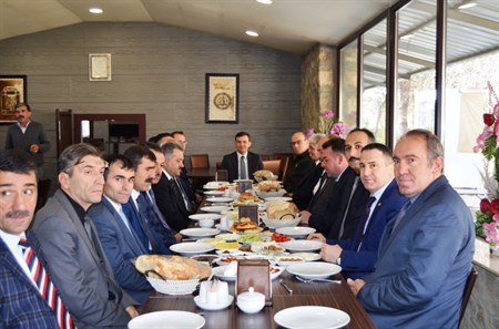 AZIZIYE KAYMAKAMLIGI’NCA KAMU KURUM VE KURULUSLARI ILE KAHVALTI PROGRAMI YAPILDI