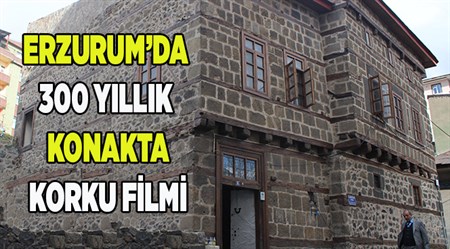 300 YILLIK KONAKTA KORKU FILMI