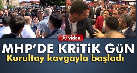 MHP Tüzük Kurultayinda delegeler arasinda sira kavgasi