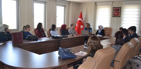 ‘GELECEGIMIZ IÇIN AILECE EL ELE’ PROJESININ TANITIMI YAPILDI