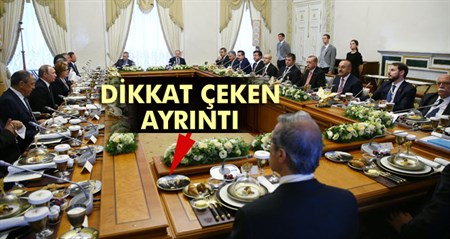 Erdogan ve Putin’in yemeginde dikkat çeken ayrinti