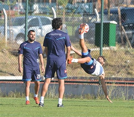 BB Erzurumspor, Amedspor hazirliklarini sürdürüyor