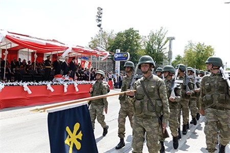 Erzurum’da 30 Agustos Zafer Bayrami törenlerle kutlandi