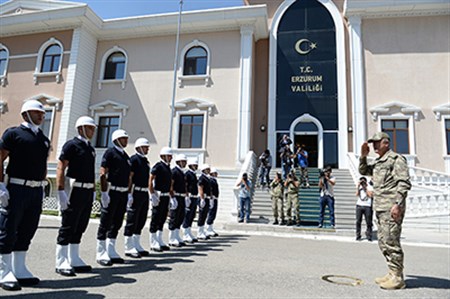 Genelkurmay Baskani Orgeneral Akar Erzurum’da