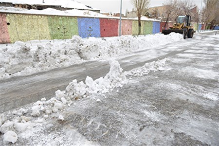 Yakutiye belediyesi, okul bahçelerinin karini aldi