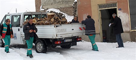 Büyüksehir’den yakacak yardimi