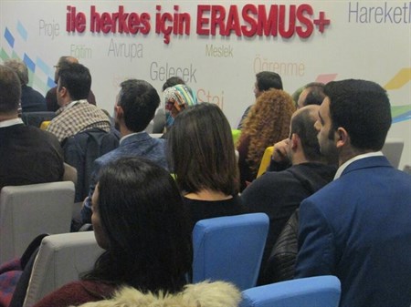 Ankara’daki Erasmus toplantisinda Erzurum’u Sehirder temsil etti