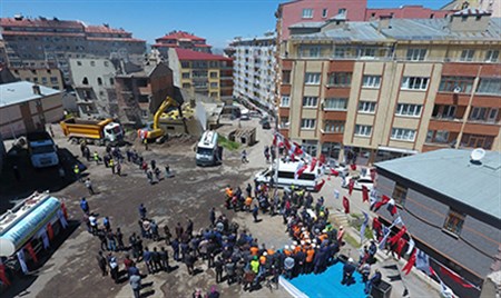 Büyüksehir kentsel dönüsümde çigir açiyor