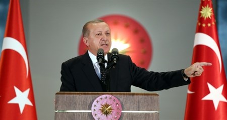 Cumhurbaskani Erdogan sehit komutani anlatti