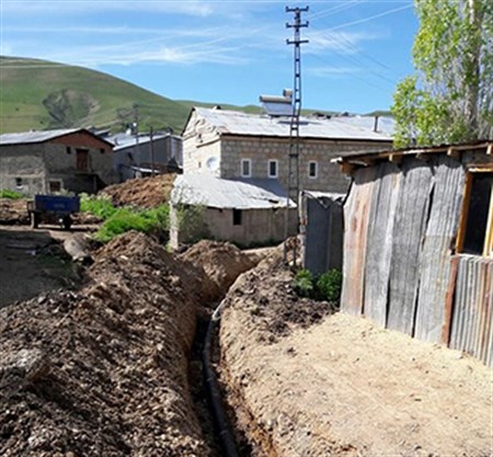 Büyüksehir’in ilçelerdeki altyapi çalismalari sürüyor