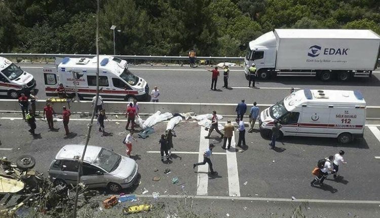 Kazaya karisan TIR sürücüsü tutuklandi