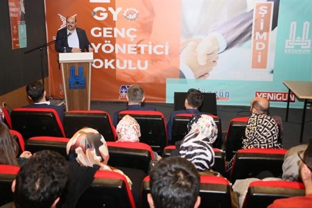 Genç Yönetici Okulu Baskan Orhan ile start aldi