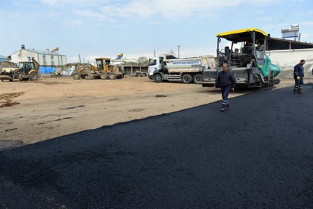 Yakutiye Belediyesi, köylerde asfalta basladi