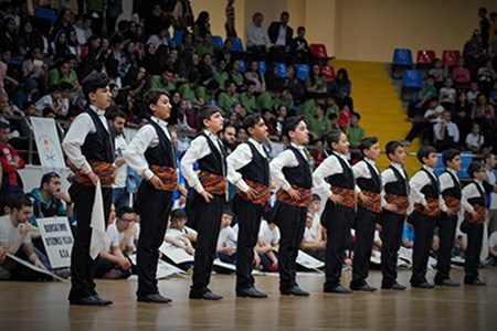 Küçük yürekli Bar’dan adamlardan Erzurum haykirisi