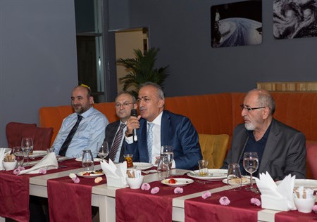 Rektör Çomakli, basin mensuplariyla iftarda bir araya geldi