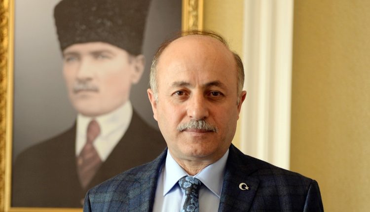 Vali Azizoglu: “Erzurum kongresi ile bagimsizlik mesalesi yakilmistir”