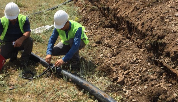 Büyüksehir’in ilçelerdeki altyapi çalismalari devam ediyor