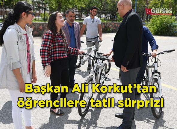 Baskan Ali Korkut’tan ögrencilere tatil sürprizi