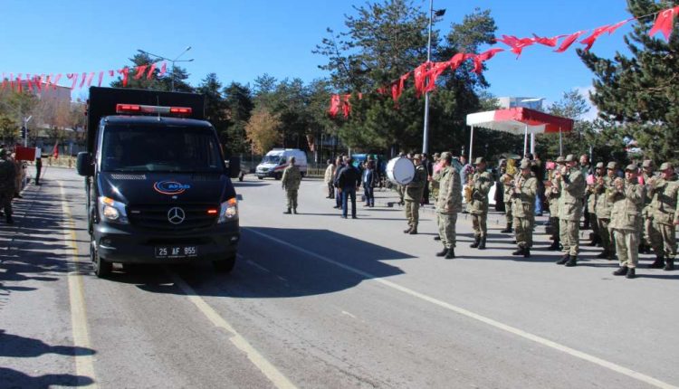 29 Ekim Cumhuriyet Bayrami etkinliklerinin provasi yapildi