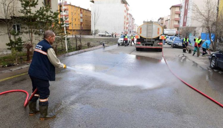 Yakutiye’de bahar temizligi yapildi