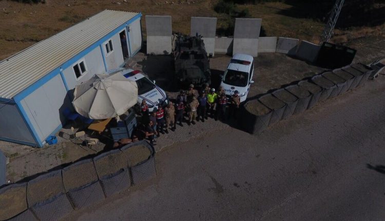 Jandarma ve trafik polislerinden droneli denetim