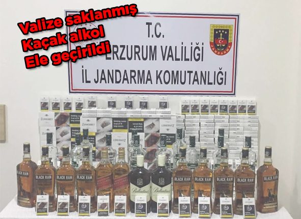 Valize saklanmis kaçak alkol ele geçirildi