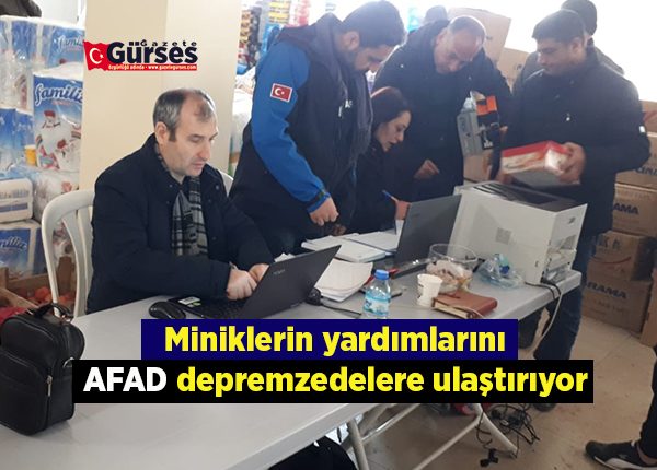 Miniklerin yardimlarini AFAD depremzedelere ulastiriyor