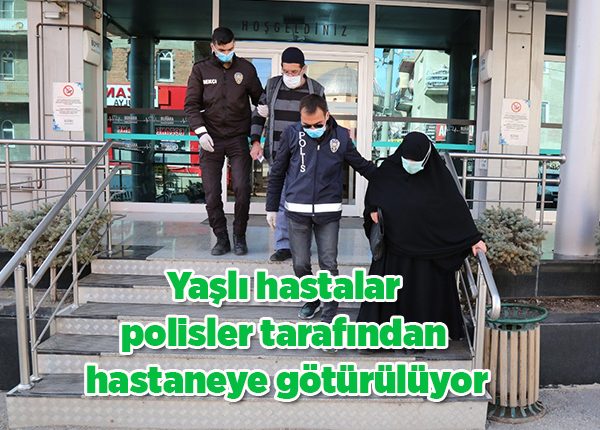 Yasli hastalar polisler tarafindan hastaneye götürülüyor