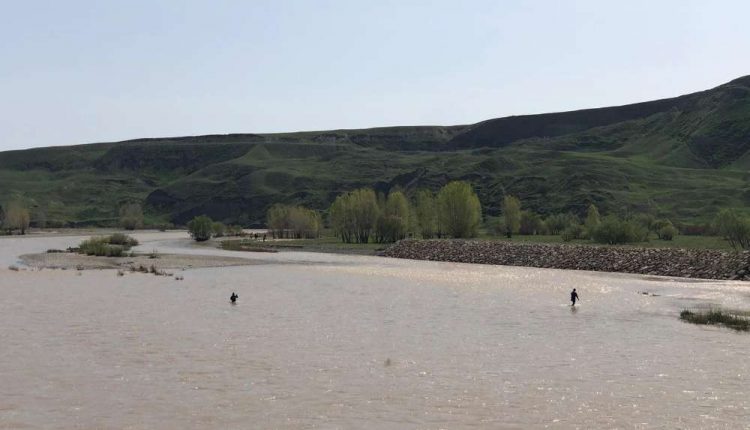 Aras Nehri’nde kaybolan sahsi arama çalismalarina baslandi