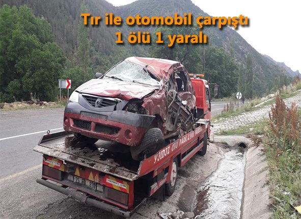 Tir ile otomobil çarpisti: 1 ölü 1 yarali