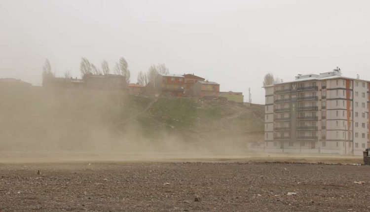 Meteorolojiden kuvvetli rüzgar uyarisi