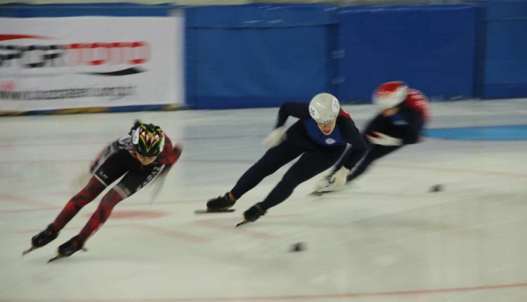 Short Track Nene Hatun Kupasi yarislari 165 sporcuyla Erzurum’da basladi