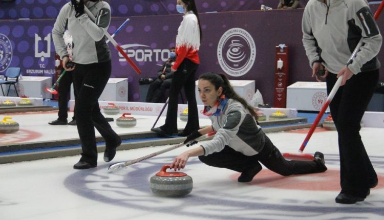 Curling Süper Lig müsabakalari 95 sporcunun katilimiyla Erzurum’da basladi